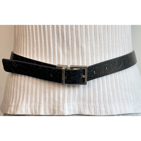 Calvin Klein Belt Reversable Fashion Black Logo Tooled White Brush Stroke Print - Picture 3 of 16